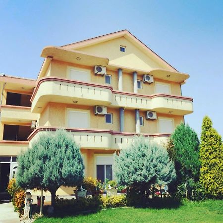 Mali Medved Ulcinj Apartment Exterior photo