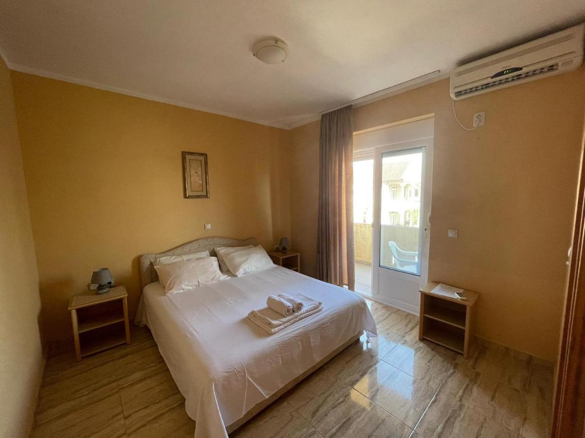 Mali Medved Ulcinj Apartment Exterior photo